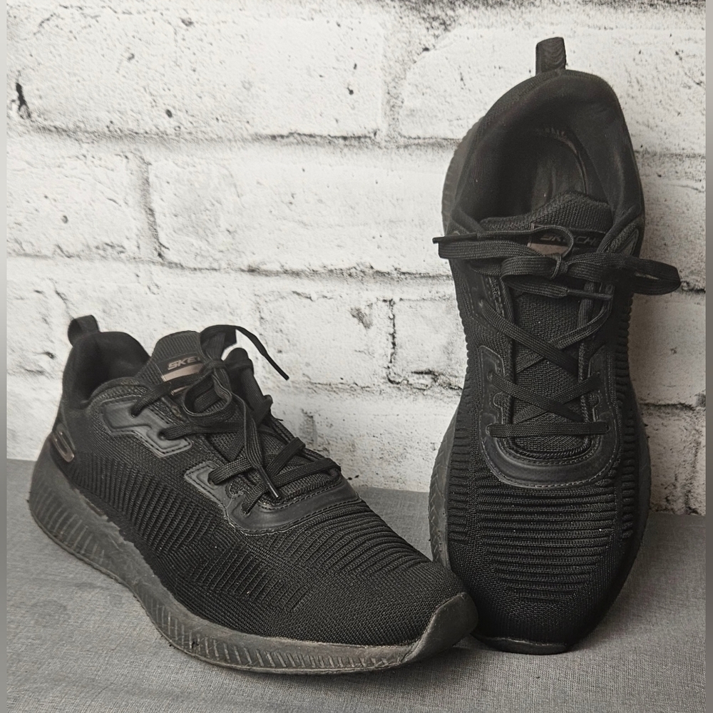 Skechers Squad Lite Weight 232290 Black Work / Training Shoes Men’s 10